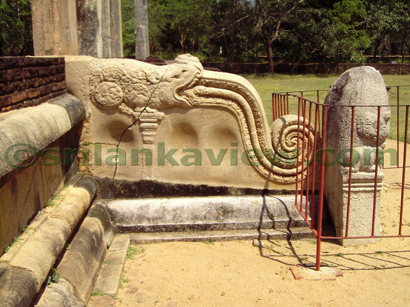 Makara Torana or the Dragon arch design behind the Guardstone, Ratnapasada