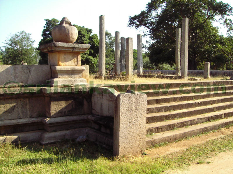 Stone stepped entrance to upper Terrace,Jethavana Stupa