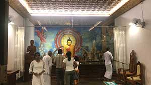 Ruwanwelisaya Temple Image House-Seated Buddha Statue Photo