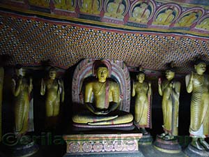 The Maha Aluth Vihara - The Cave of Great New Temple
