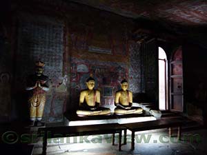 The Maha Aluth Vihara - The Cave of Great New Temple
