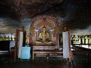 The Maha Aluth Vihara - The Cave of Great New Temple
