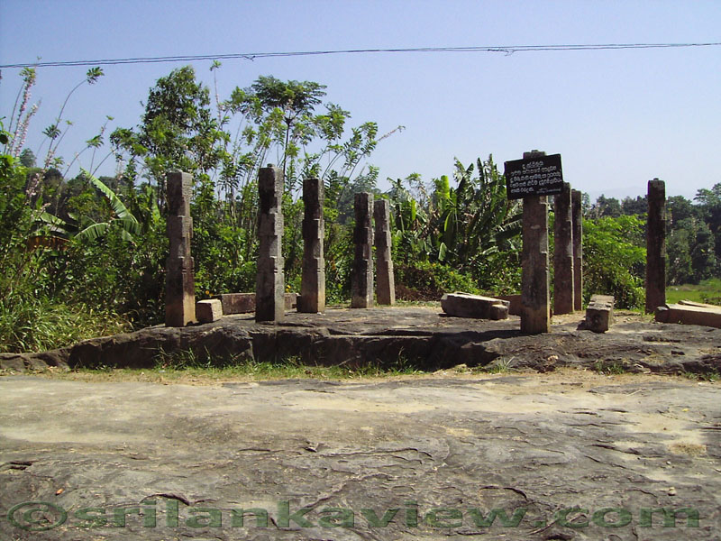 Embekke Devalaya, Kandy