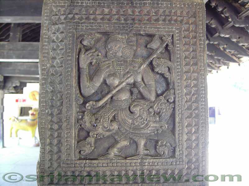 Embekke Devalaya, Kandy