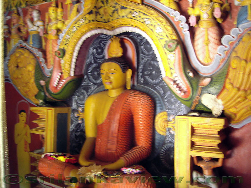 Embekke Devalaya, Kandy