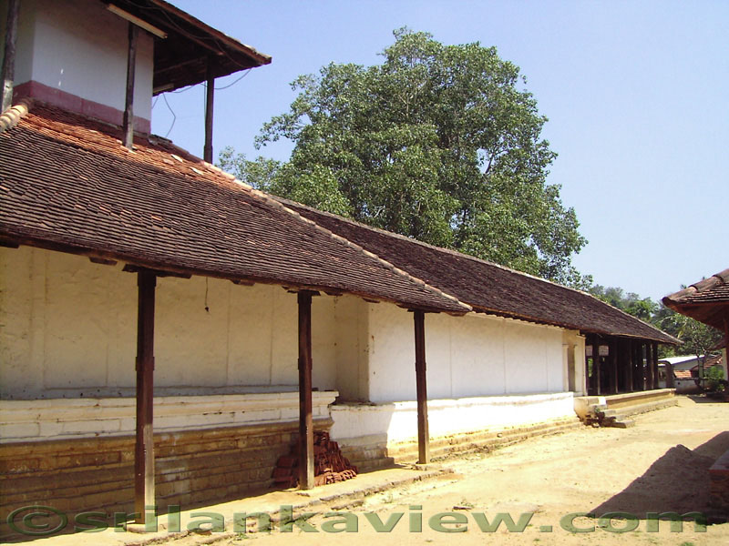 Embekke Devalaya, Kandy