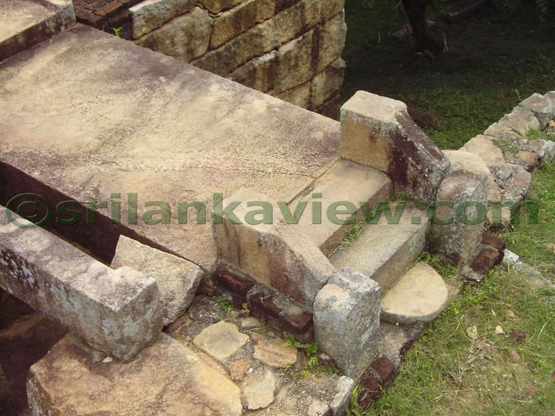 The steps, moonstone and the Balustrade without decorative work.Hattikuchchi Viharaya
