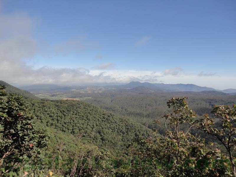 Horton Plains National Park and vicinity