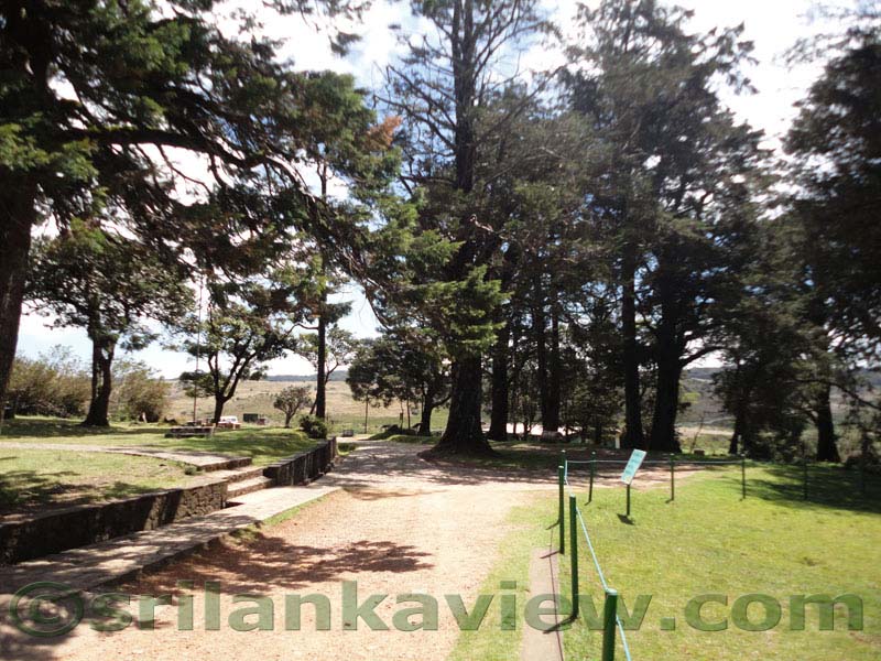 Horton Plains National Park and vicinity