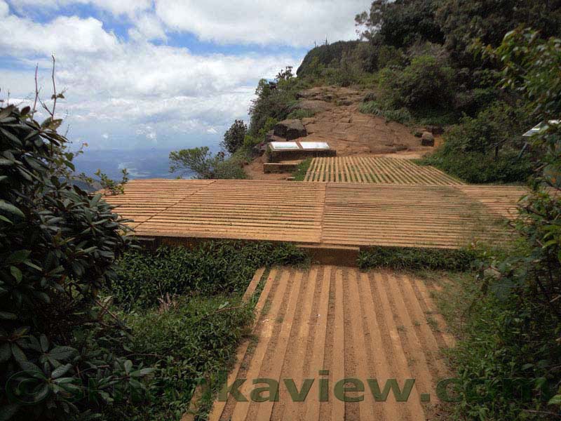 Horton Plains National Park and vicinity