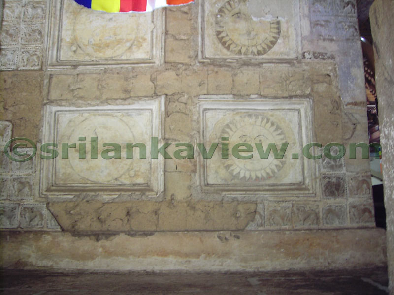 Temple of Tooth Relic.