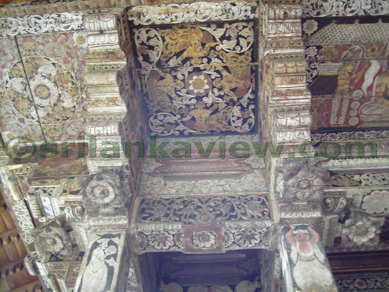 Temple of Tooth Relic.