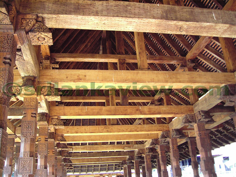 The wooden roof details of the Audience Hall, Kandy.