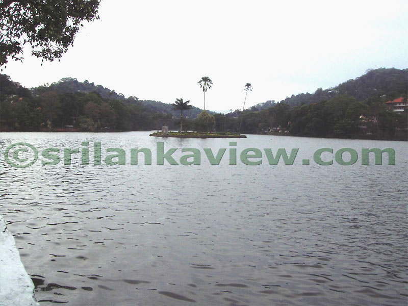 The small Island found in the Kandy Lake