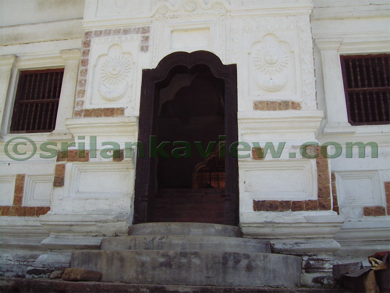 Main Entrance Door Arch design and the window design.Kandyan Architectural features at Royal Palace.