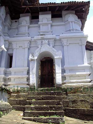 Lankatilaka Vihara

