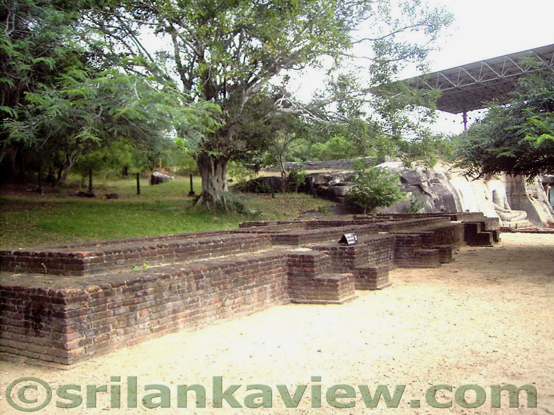 Coming to the terrace of the Gal Viharaya