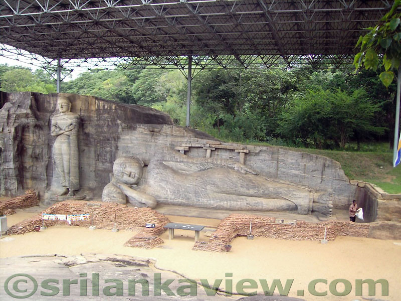 The reclined Buddha statue is said to be the Buddha at the Parinirvana. 