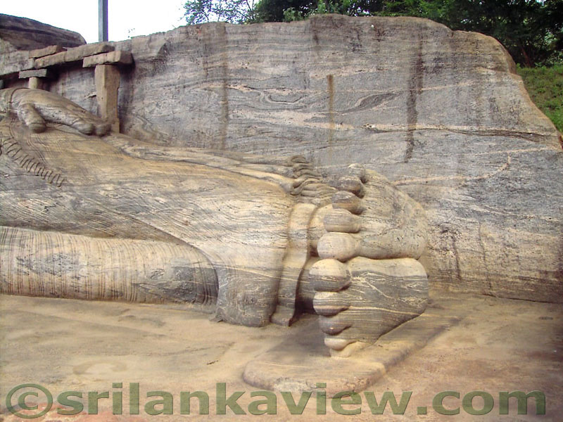 The feet of the reclined Buddha Image shows the different placements of the toes, which is said to be the Buddha in the Parinirvana stage.