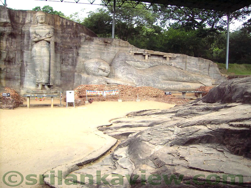 Buddha Statues seen from the rock in front.