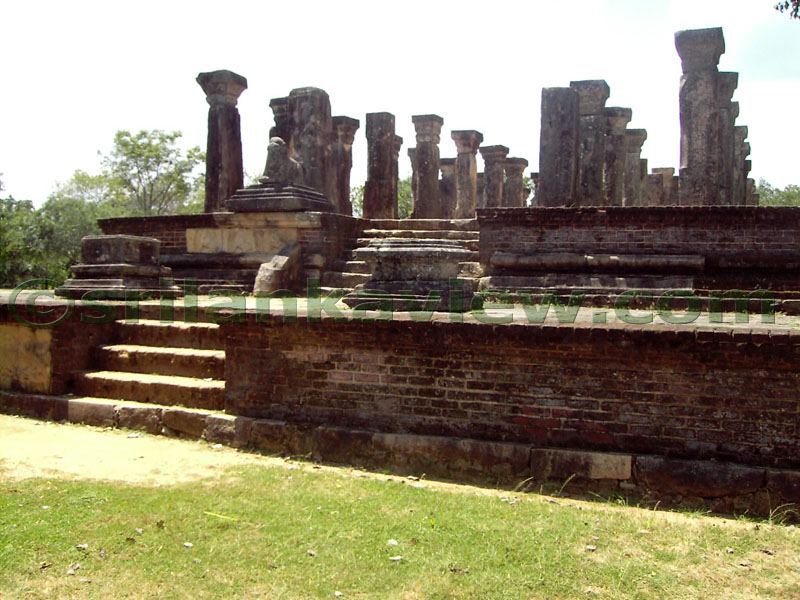 The Entrance to the Nissankamalla Council Chamber,Polonnaruwa