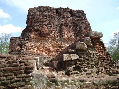 Palace of King parakramabahu