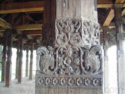 Close up of a Timber column design, Audience Hall, Kandy. 