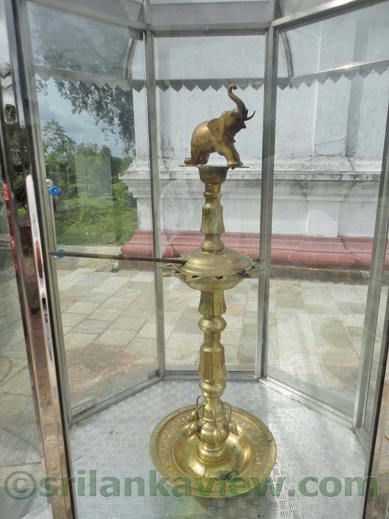 Galapatha Arhat  Maha Kassapa Relic Temple