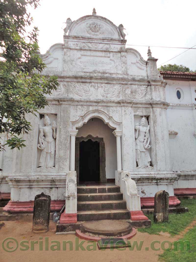 Galapatha Arhat  Maha Kassapa Relic Temple